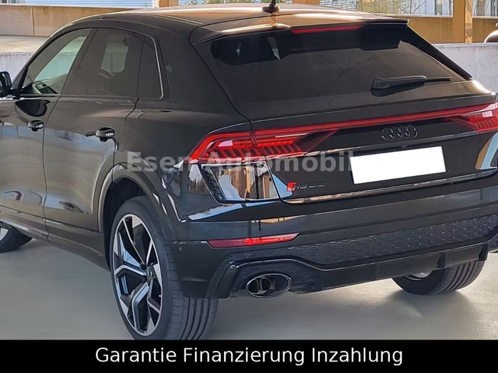 Audi RS Q8