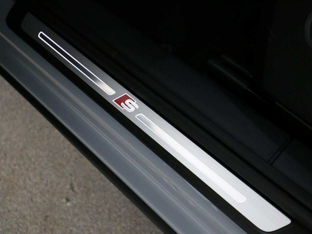 Audi SQ2