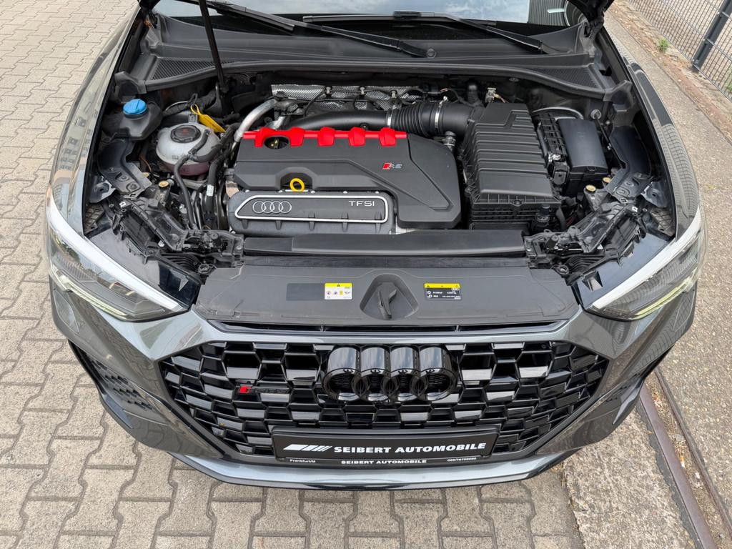 Audi RS Q3