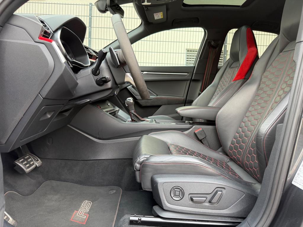Audi RS Q3