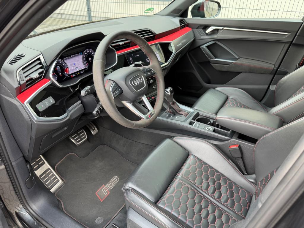 Audi RS Q3