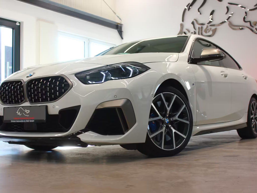 BMW M235 Sedan