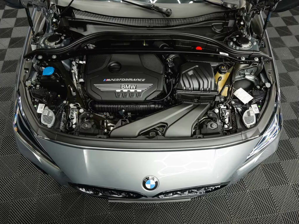BMW M235