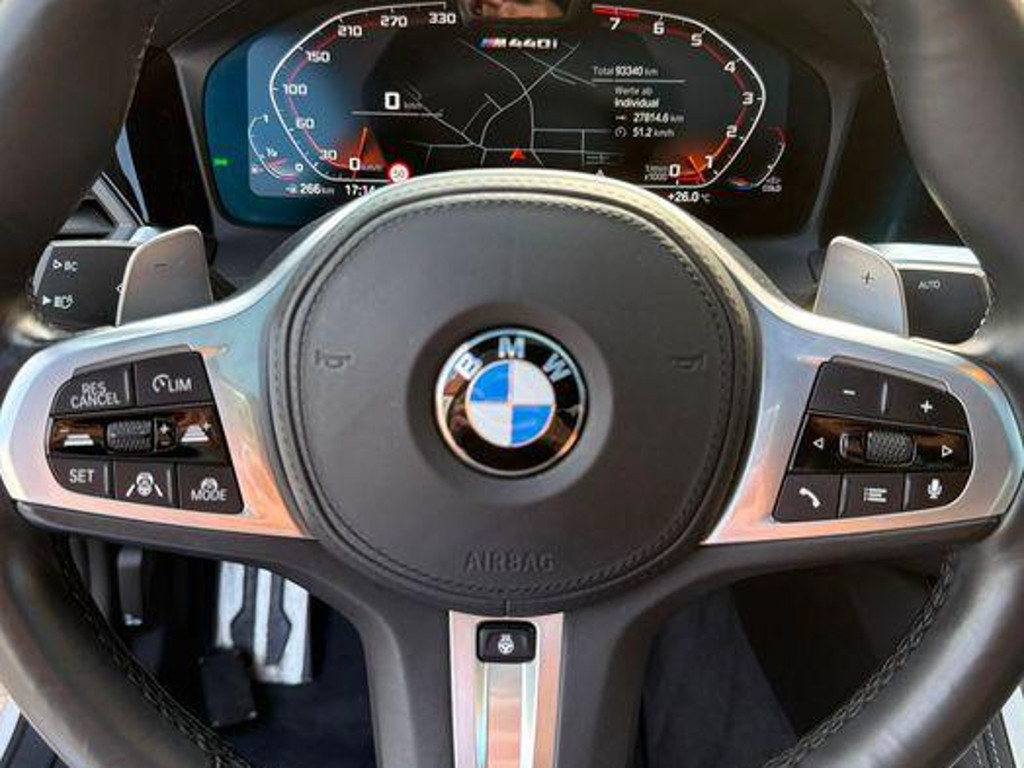 BMW M440