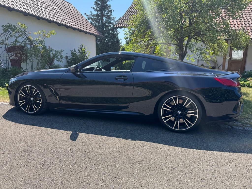 BMW M850