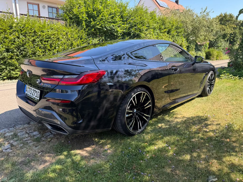 BMW M850