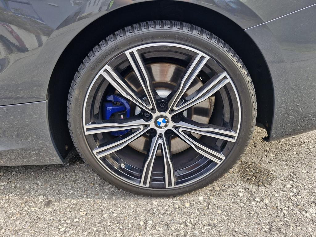 BMW M850