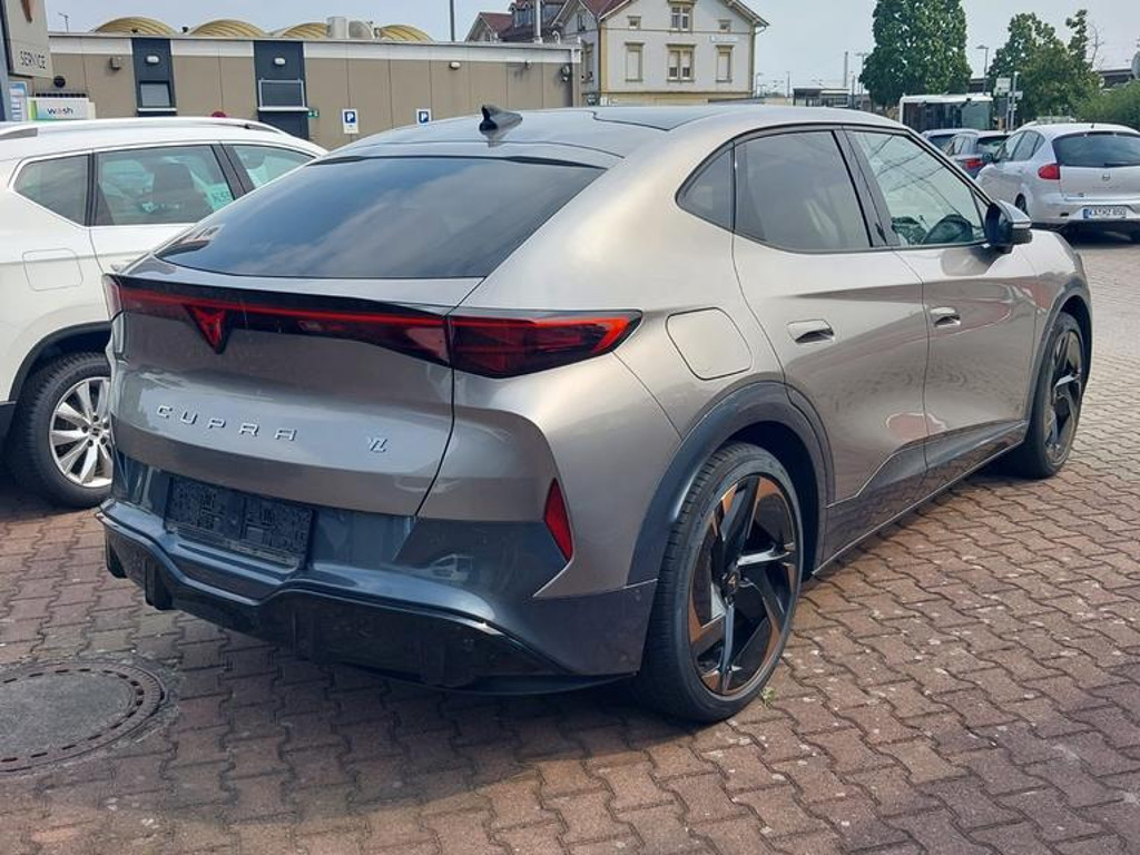 Cupra Tavascan