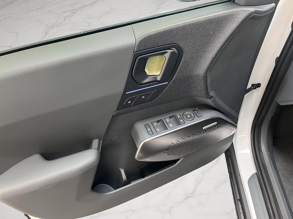 Kia EV2