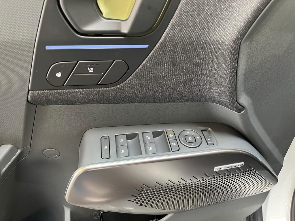 Kia EV2