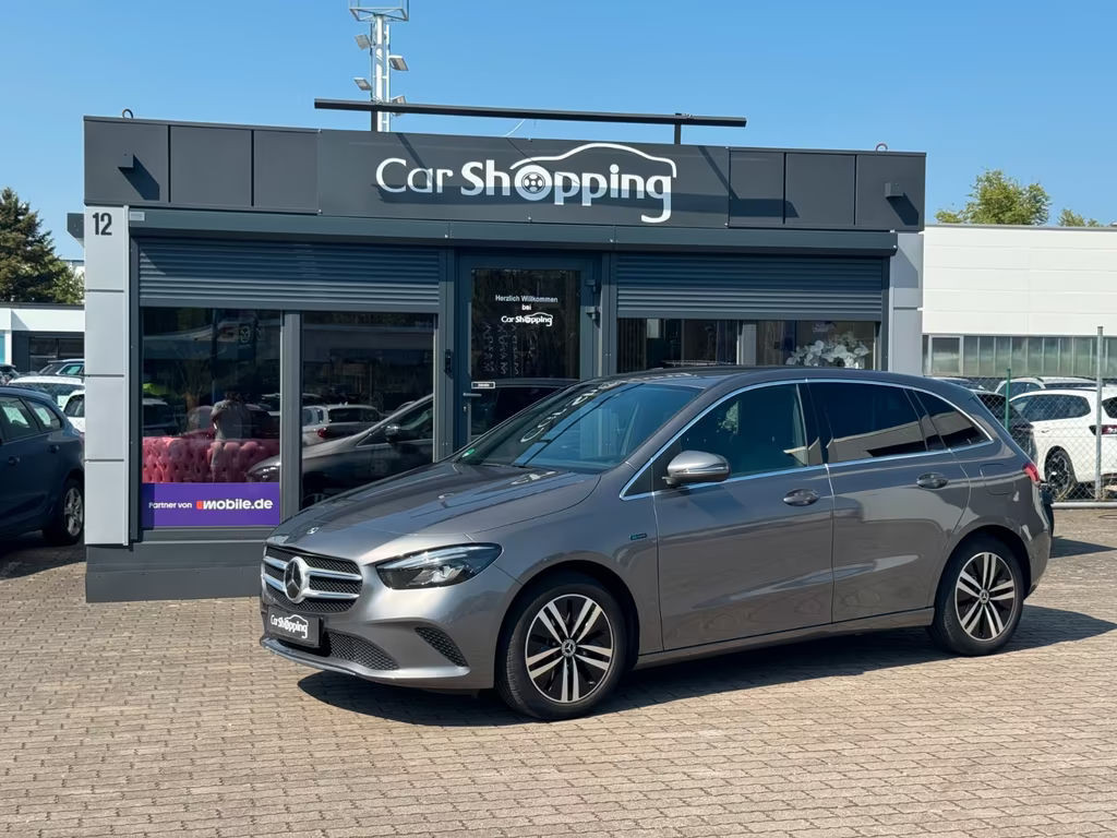 Mercedes-Benz B-Klasse B 250 B 250 e Sedan
