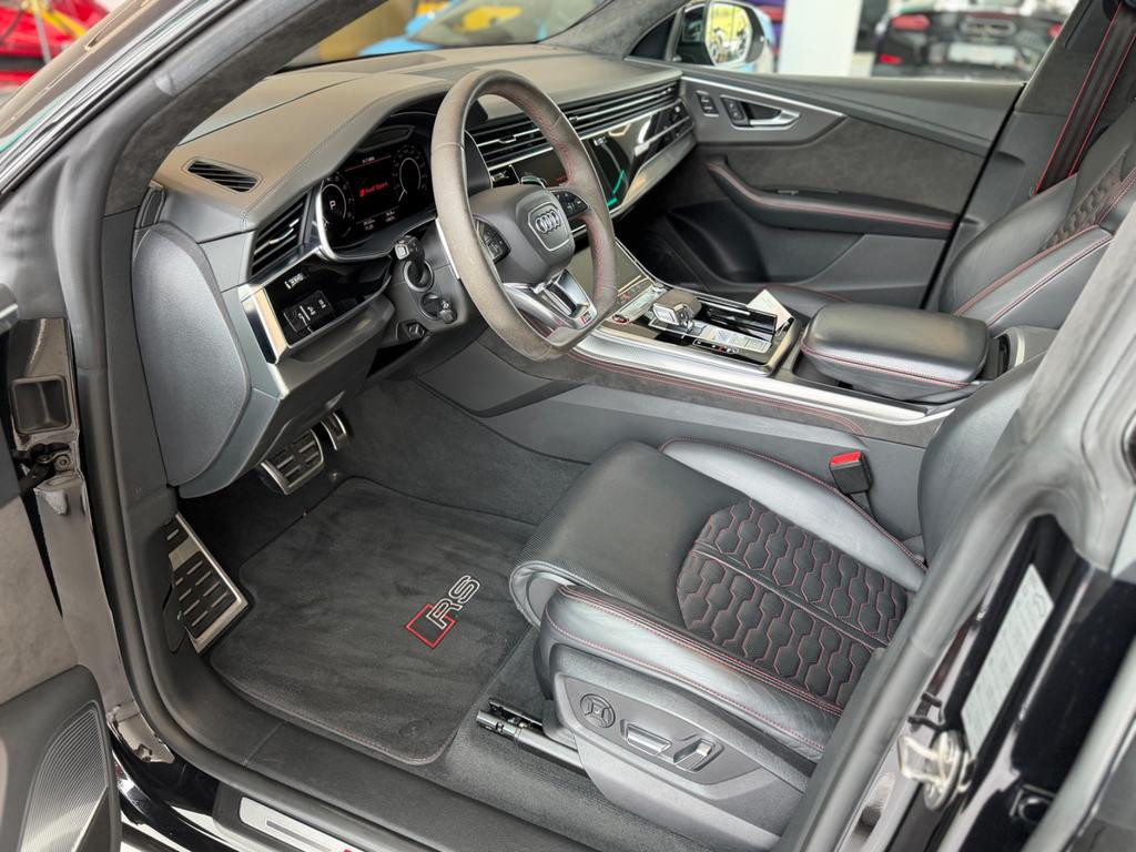 Audi RS Q8