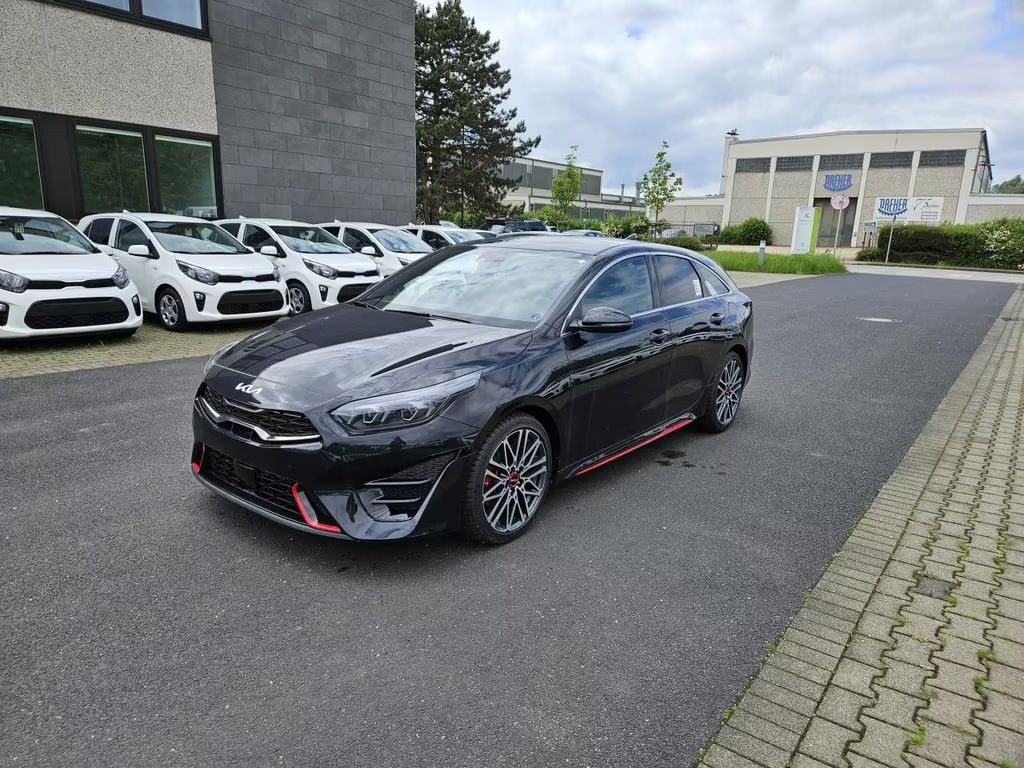 Kia ProCeed