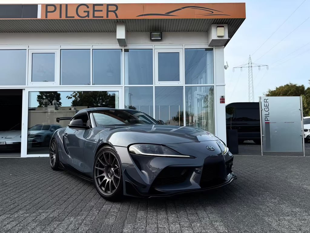 Toyota Supra *LED*HUD*PDC*Track*Carbon*Shifter*Schale