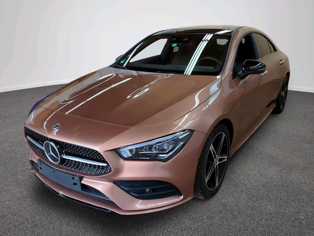 Mercedes-Benz CLA-Klasse CLA 220 AMG Line CLA 220 d Sedan