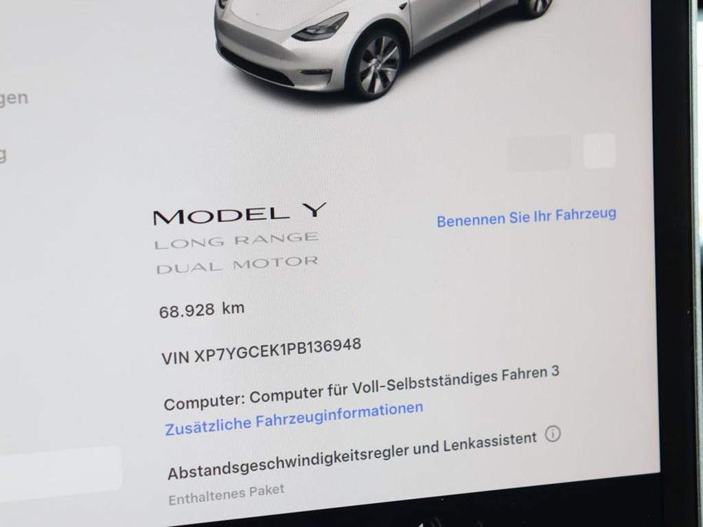 Tesla Model Y