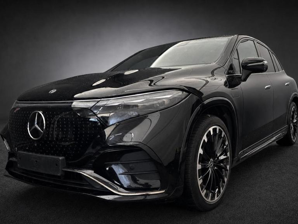 Mercedes-Benz E-Klasse EQS SUV AMG Line 450