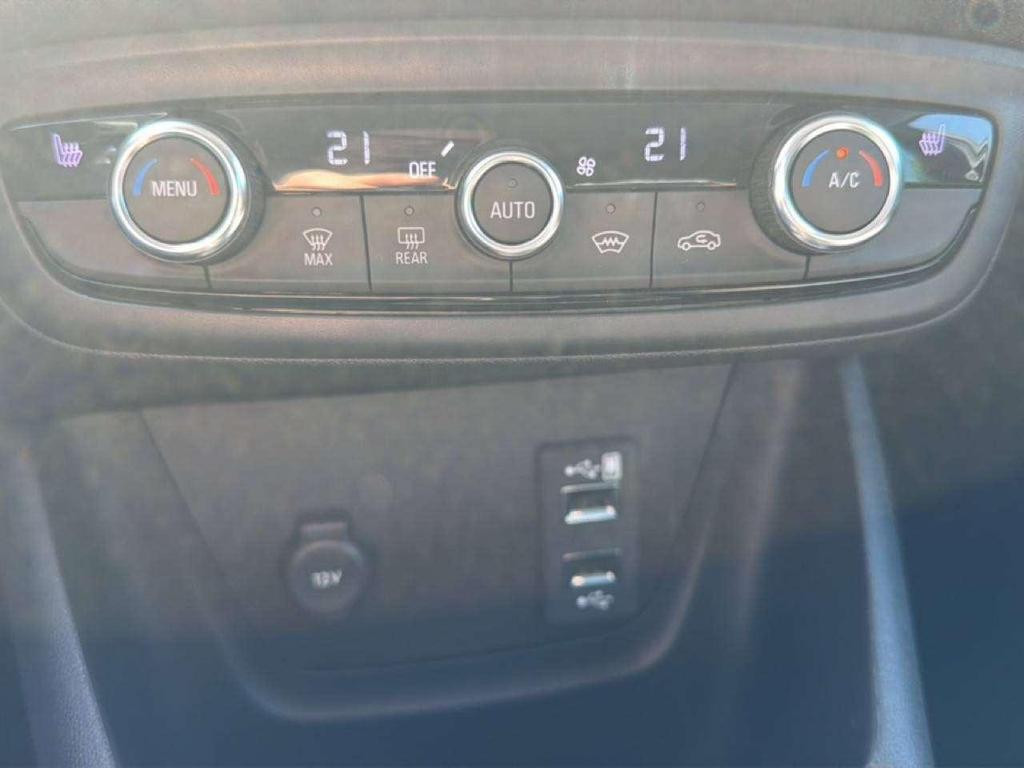 Opel Crossland X