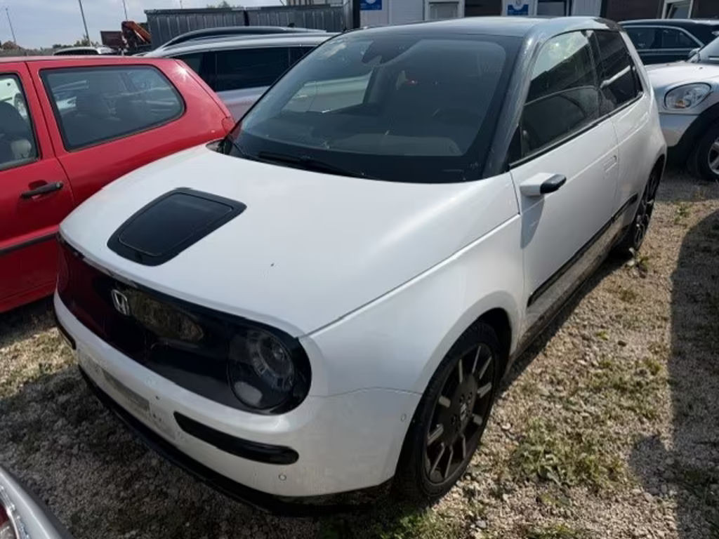 Honda e