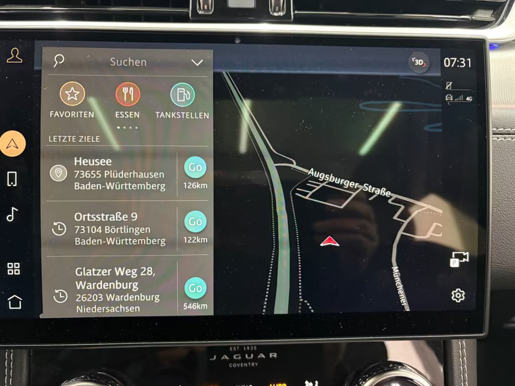 Jaguar F-Pace