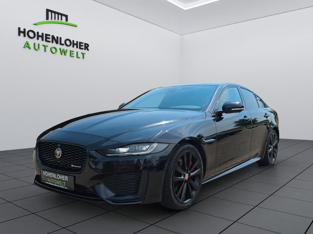 Jaguar XE R-Dynamic P250