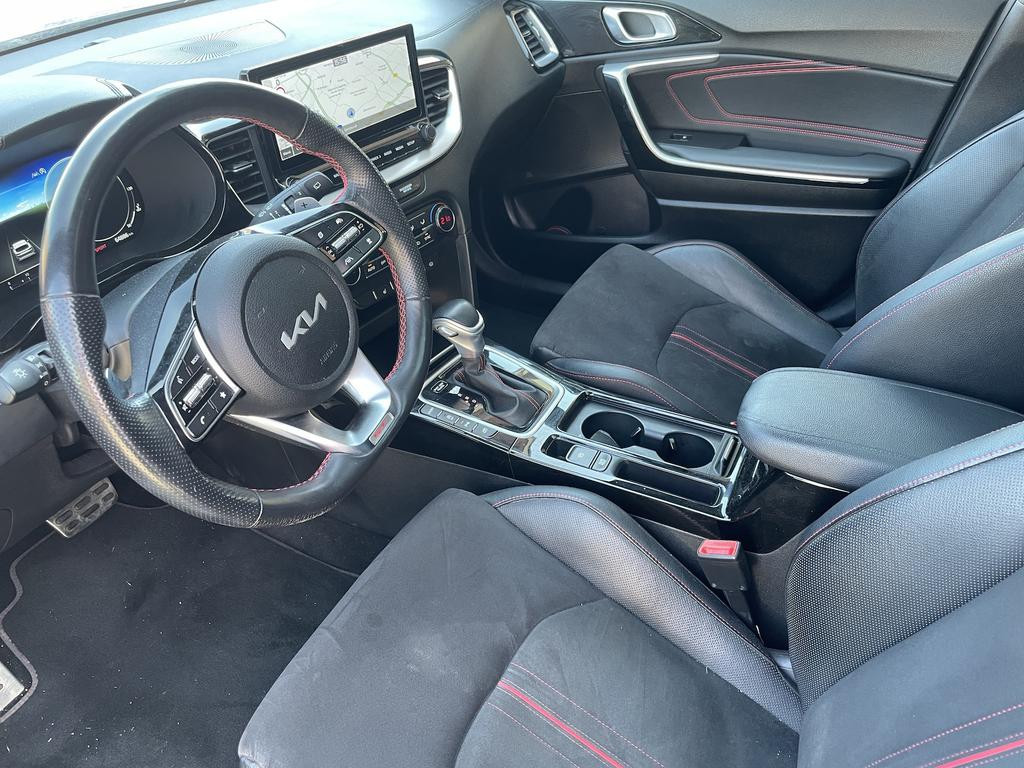 Kia ProCeed