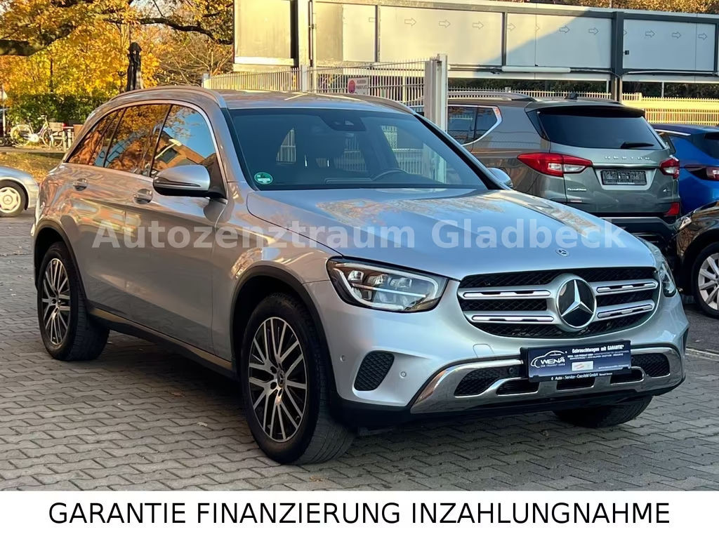 Mercedes-Benz GLC-Klasse GLC 200 AMG Line
