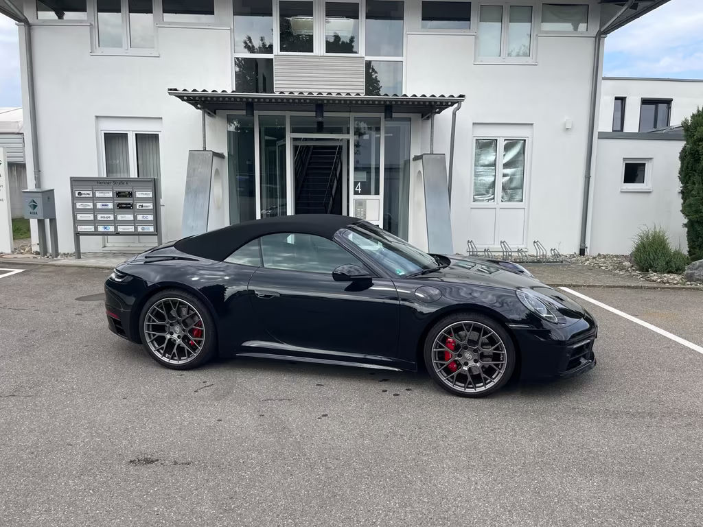 Porsche 911