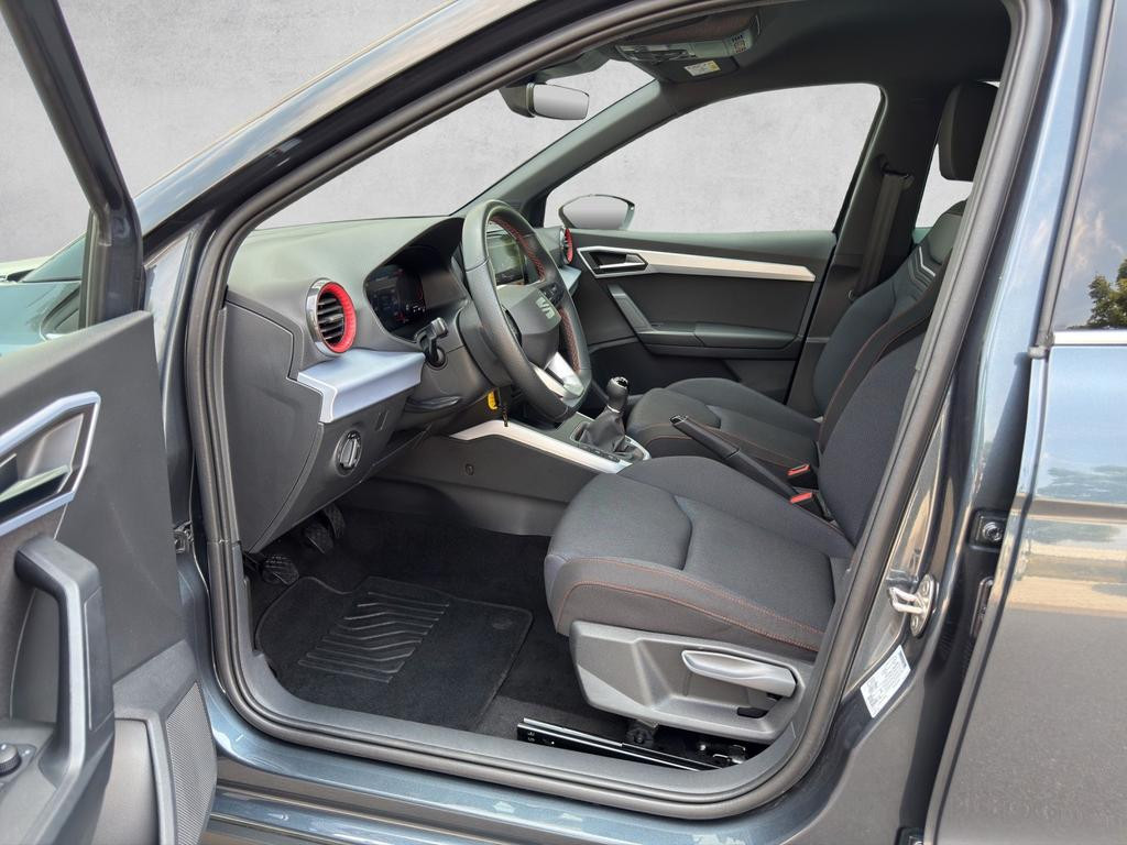 Seat Arona