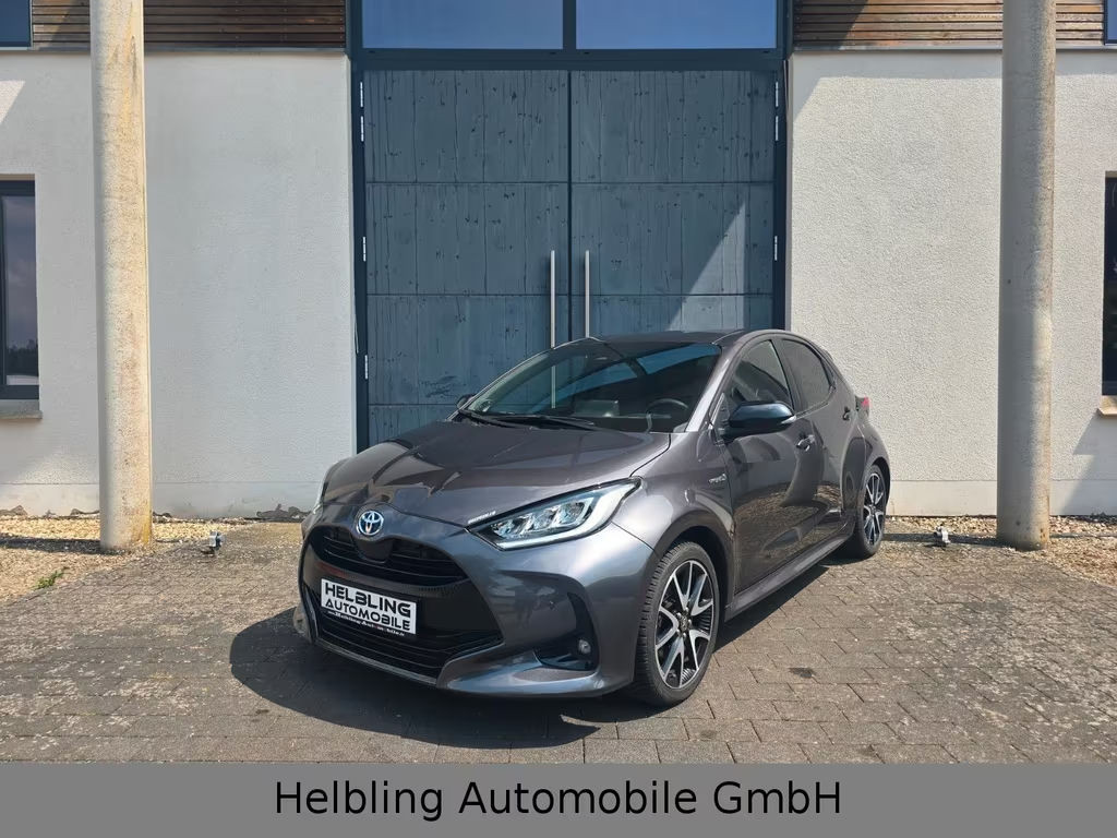 Toyota Yaris Style Hybride