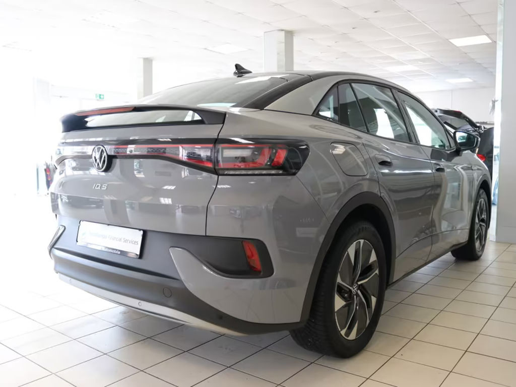 Volkswagen ID.5