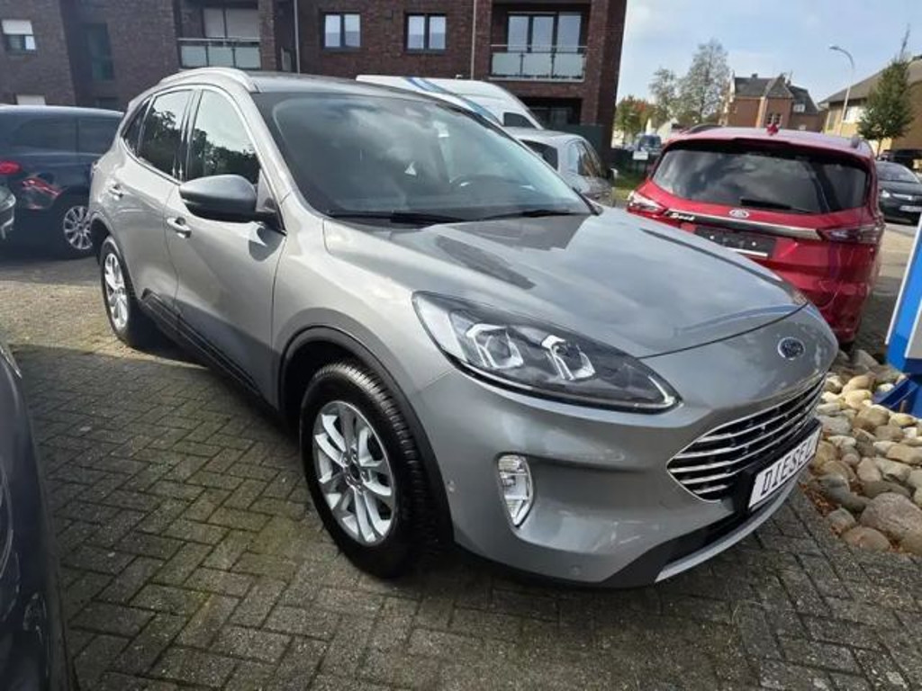 Ford Kuga Titanium Hybrid X