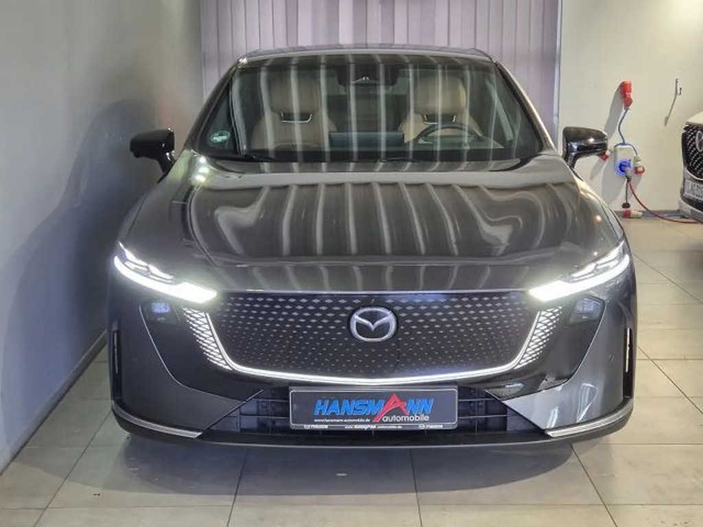Mazda 6e