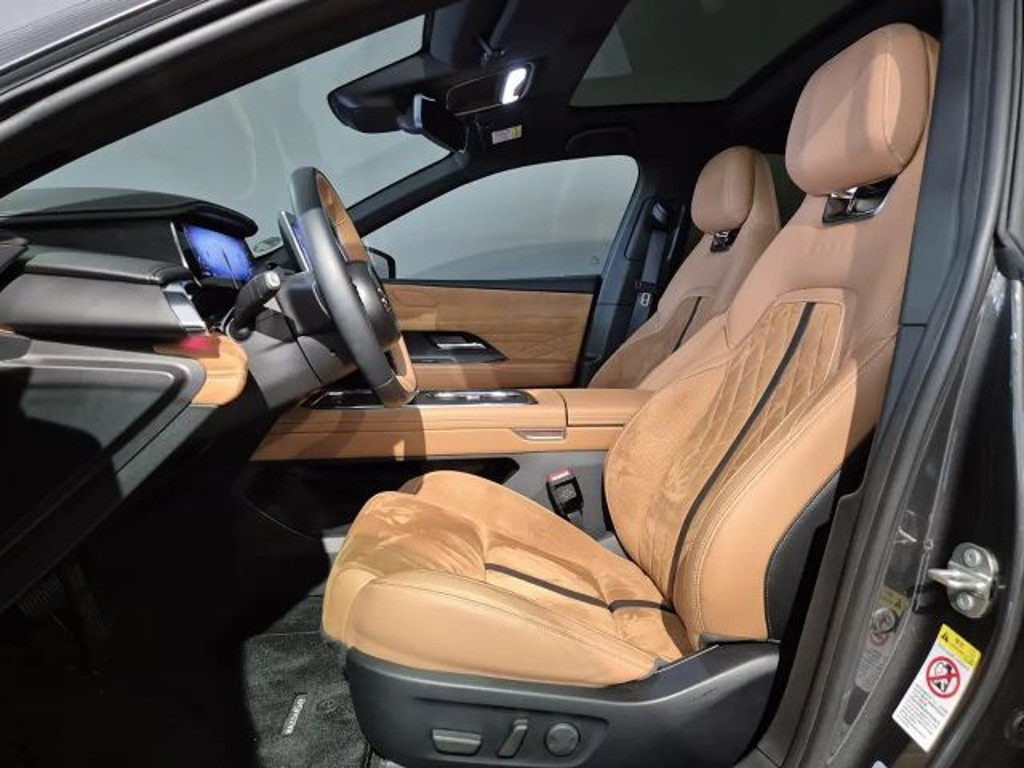 Mazda 6e