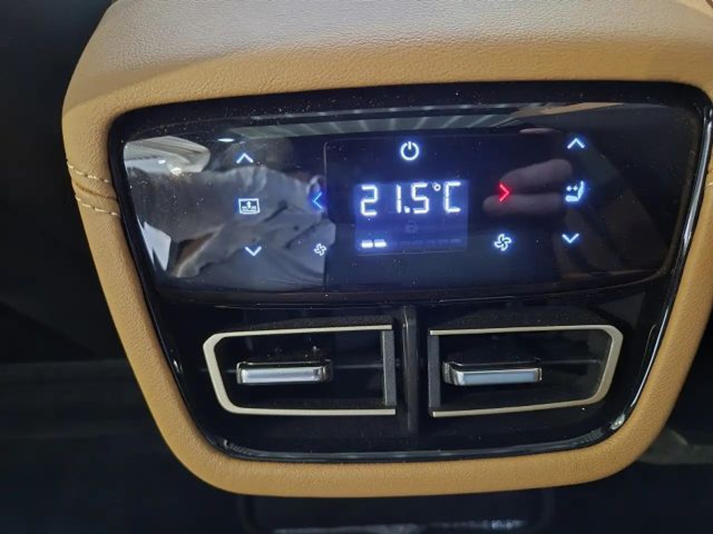 Mazda 6e