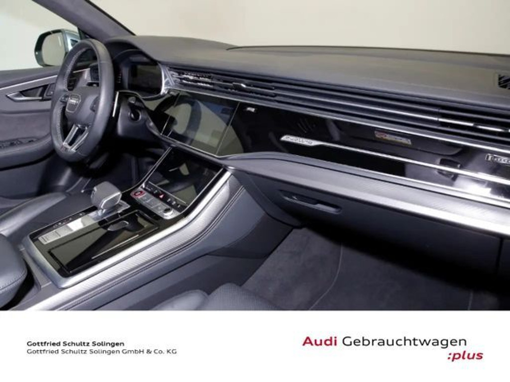 Audi RS Q8