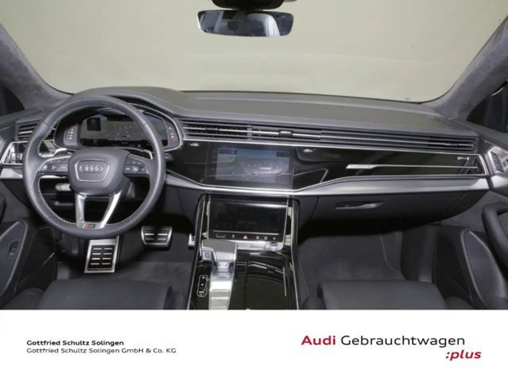 Audi RS Q8