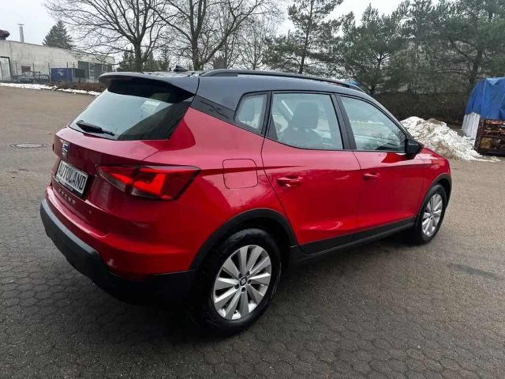 Seat Arona