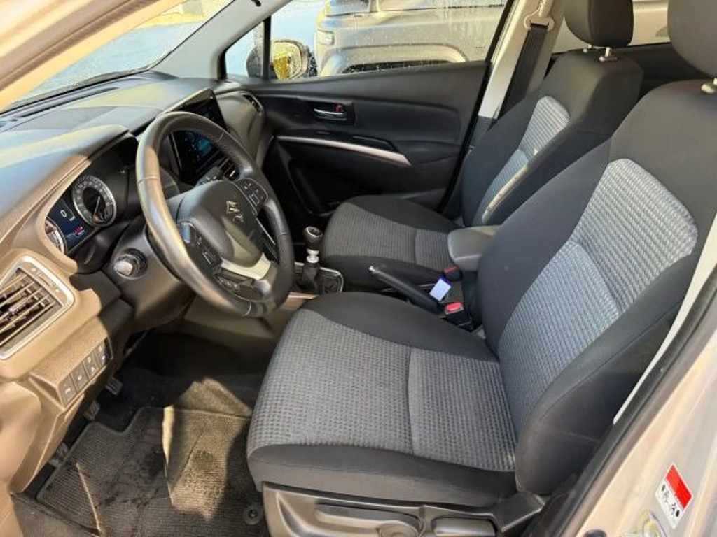 Suzuki S-Cross