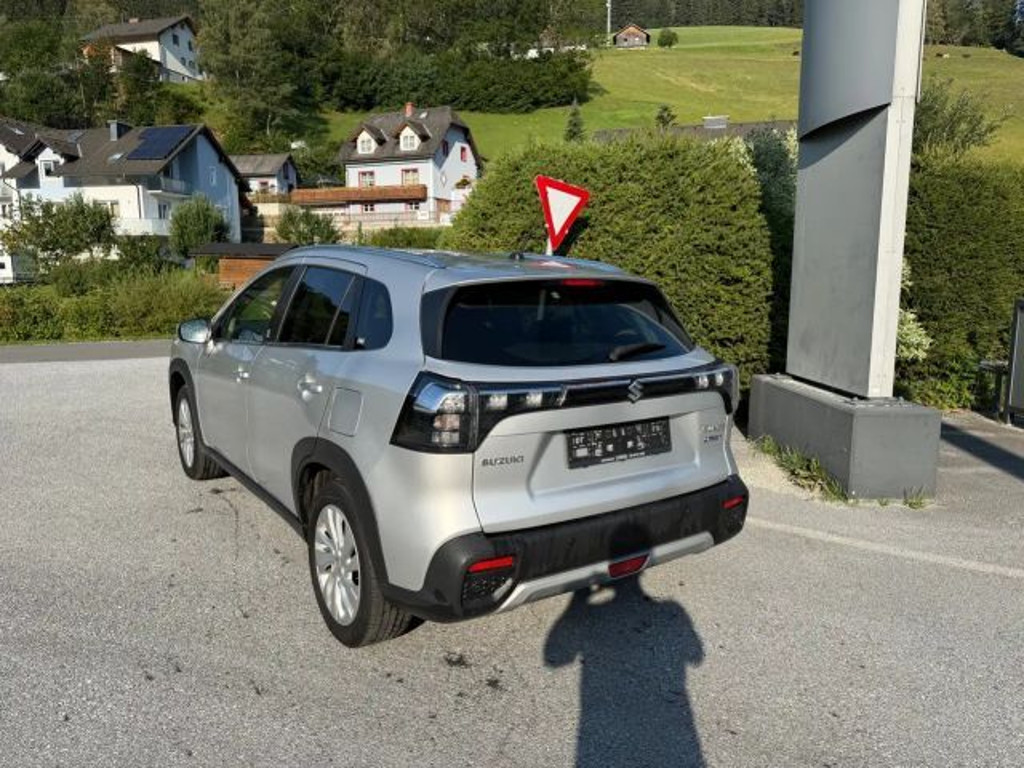 Suzuki S-Cross