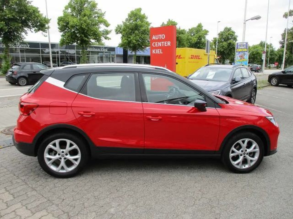 Seat Arona