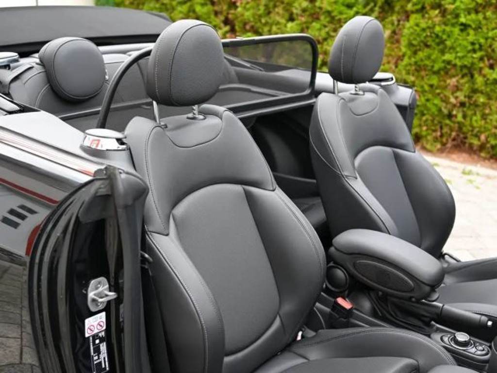 Mini Cooper Cabrio