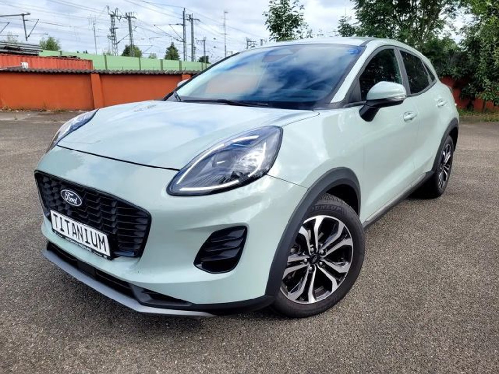 Ford Puma EcoBoost Titanium
