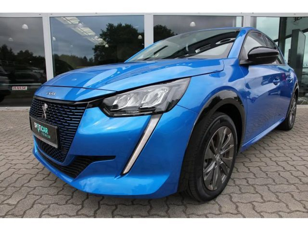 Peugeot e-208