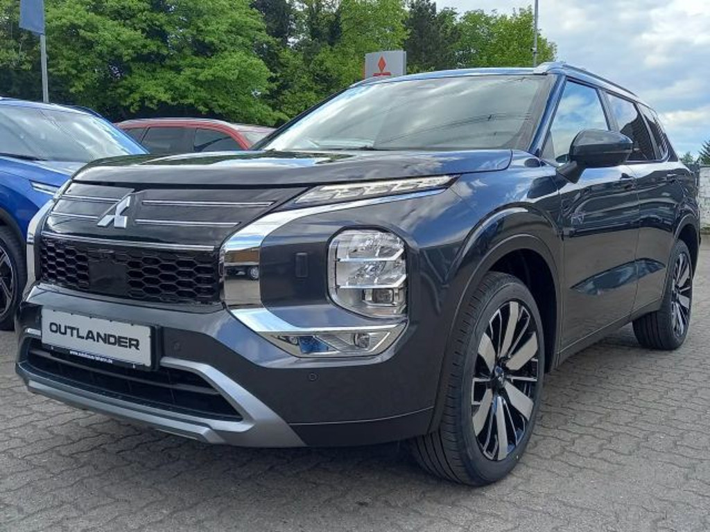 Mitsubishi Outlander PHEV 4WD