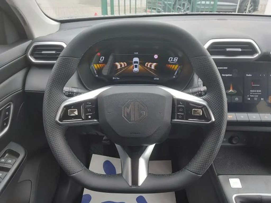 MG ZS