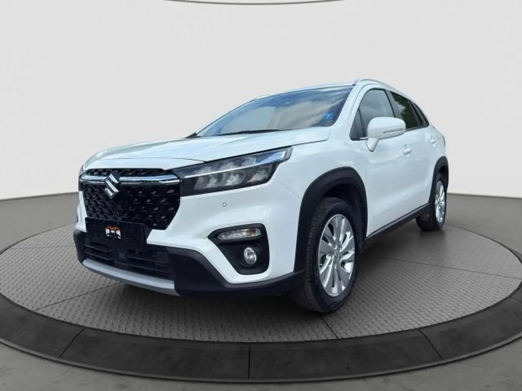 Suzuki S-Cross Hybrid