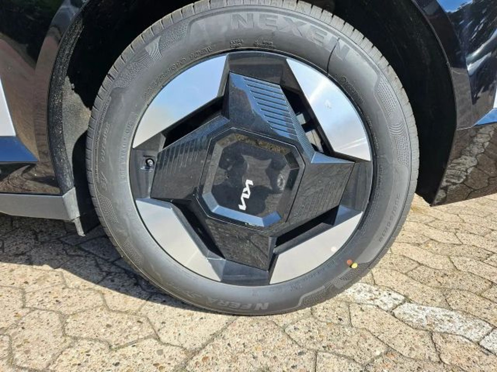 Kia EV5
