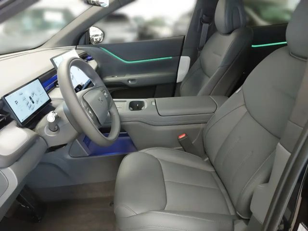 Xpeng G6