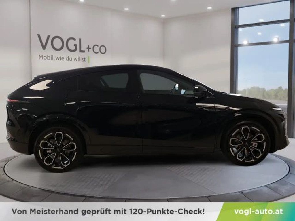 Xpeng G6